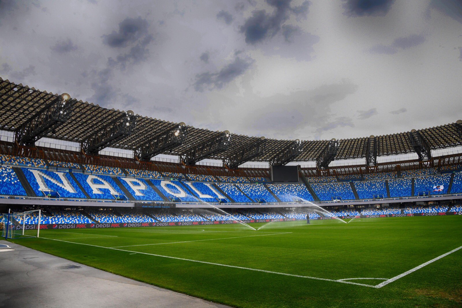 Napoli, Stadio Maradona