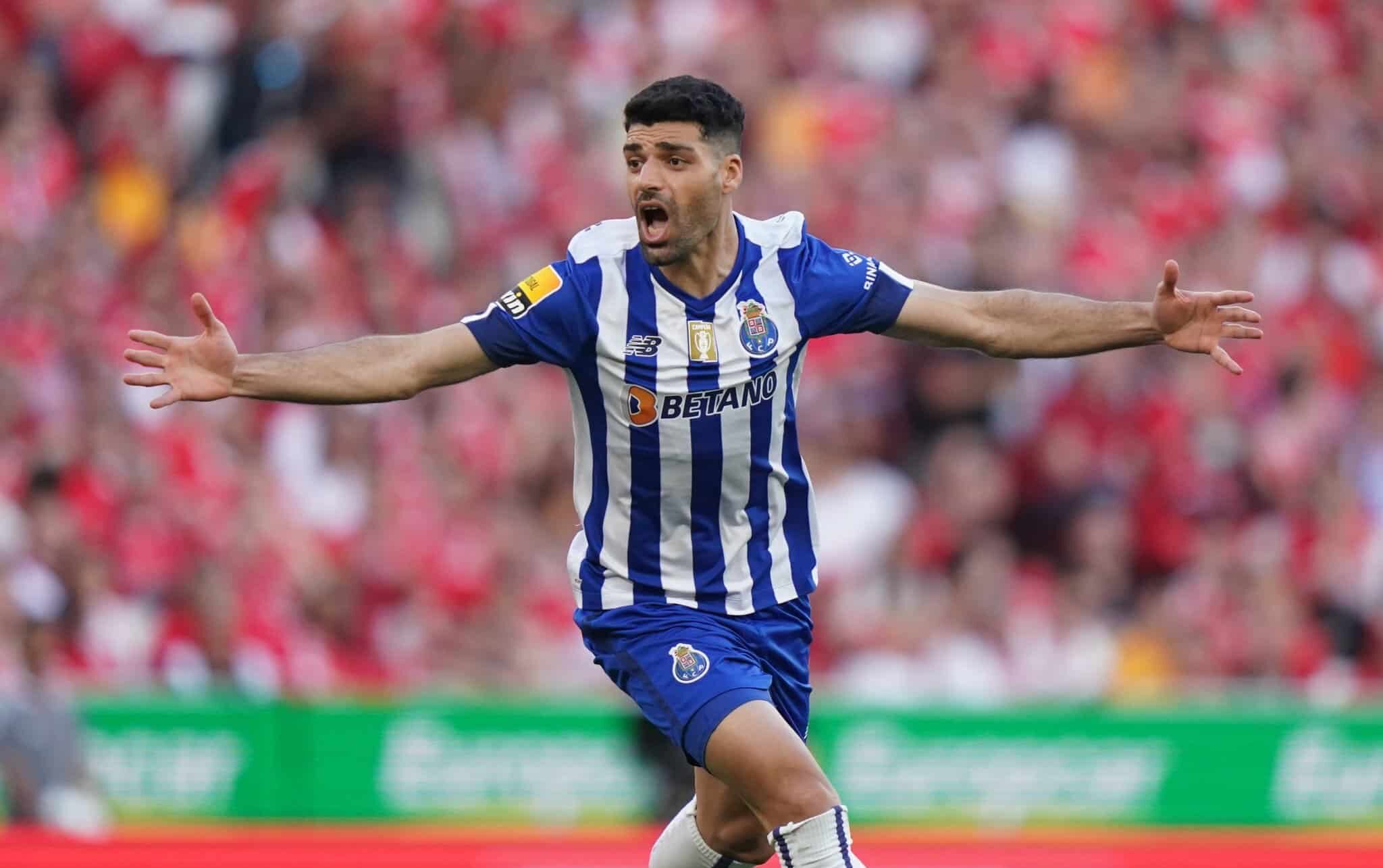 Benfica porto Taremi