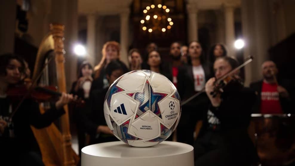 Adidas, i nuovi palloni per la Champions League (Immafine da UEFA.com)